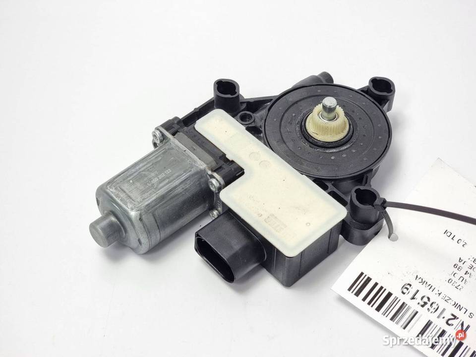 SILNICZEK HAKA AUDI A4 B9 8W9863560 Pozostałe Lipno