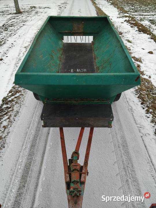 Rozsiewacz wapna Piast RCW3 łódzkie