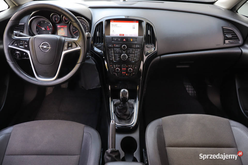 Opel Astra 16 CDTI Samochody osobowe sprzedam