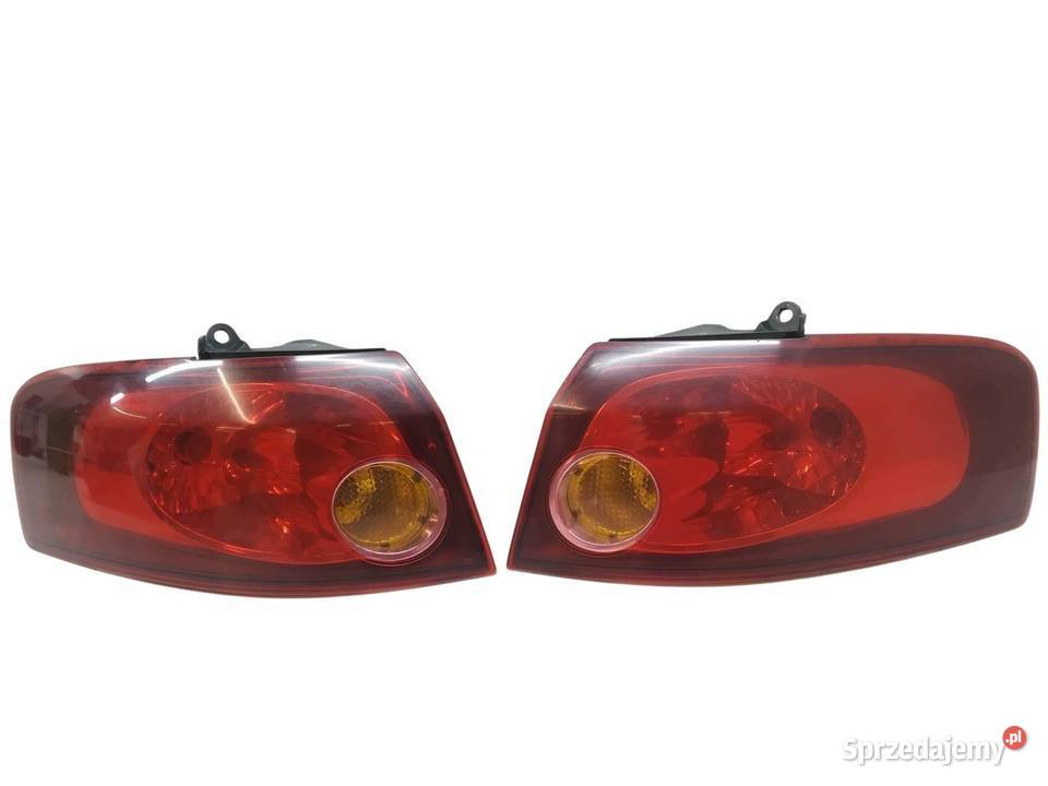 LAMPA TYŁ KOMPLET Fiat Croma II 20052011