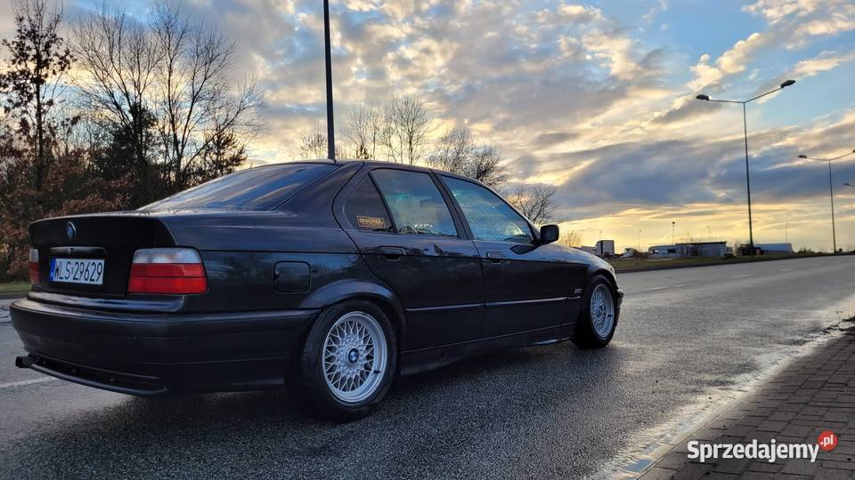 BMW E36 318 benzyna gaz ładny stan manualna