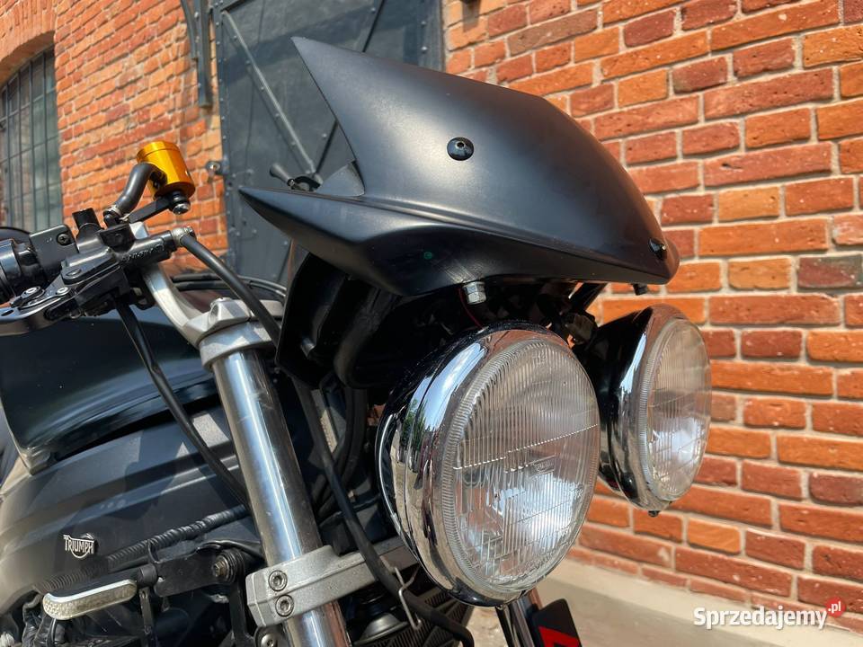 Triumph Sprint ST 1050 BATMAN