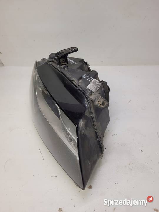 REFLEKTOR PRAWY PRZÓD AUDI A5 8T0941004AP XENON osobowe Przystajń