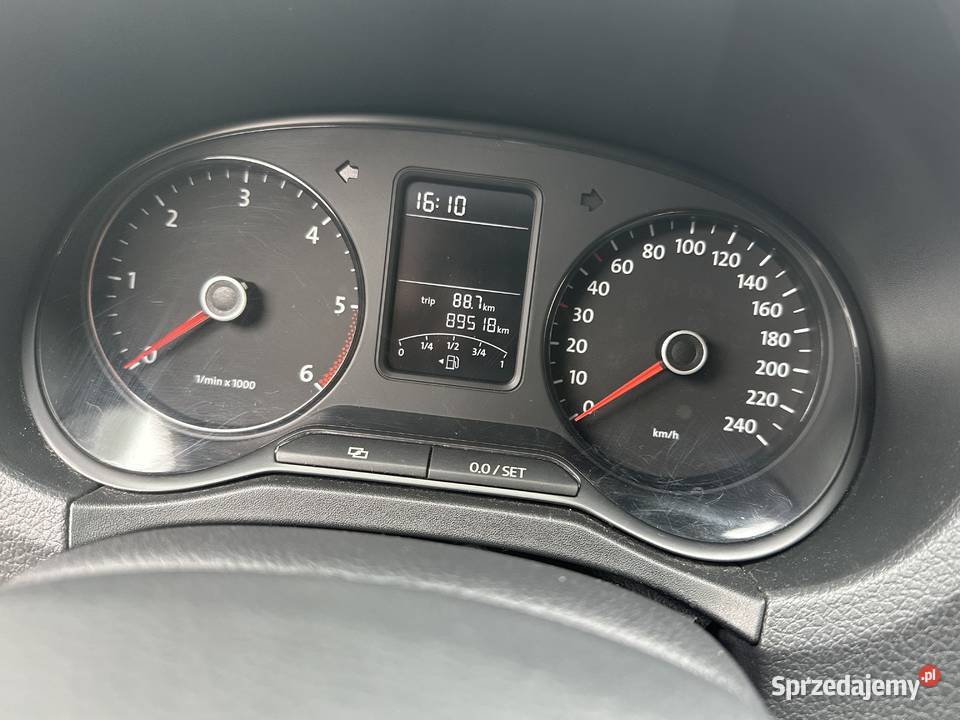 VW AMAROK 20 BiTDI 4x4 OFFROAD Szklarnia