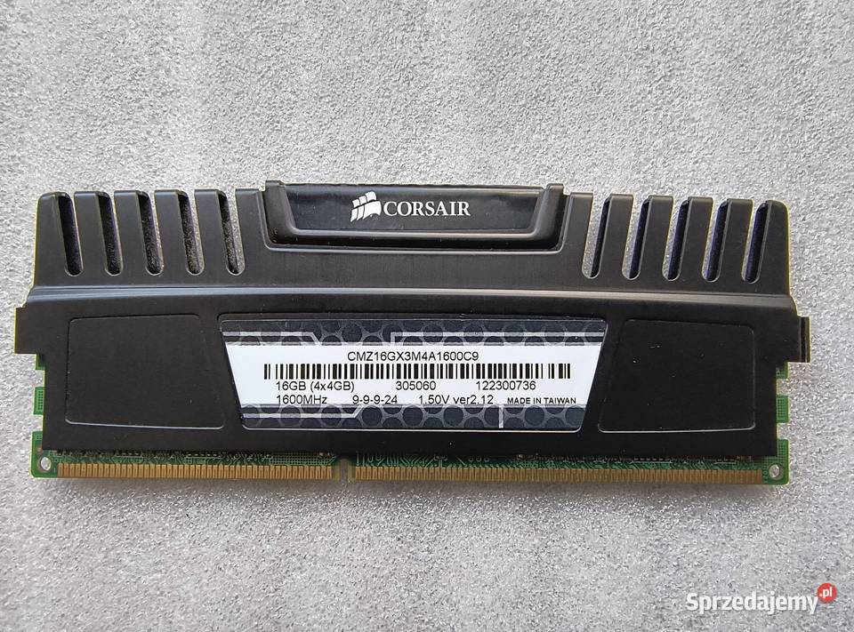 Pamięć RAM pc Corsair DDR3 4x4 16 GB 1600MHz z śląskie