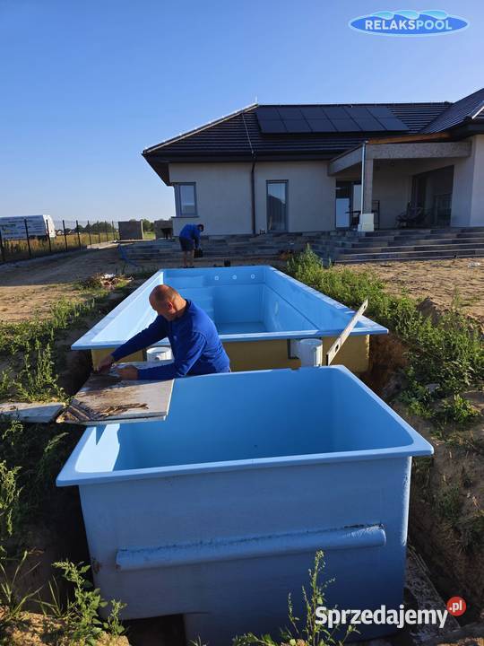Basen poliestrowy 710x310x155m kompletny ZESTAW