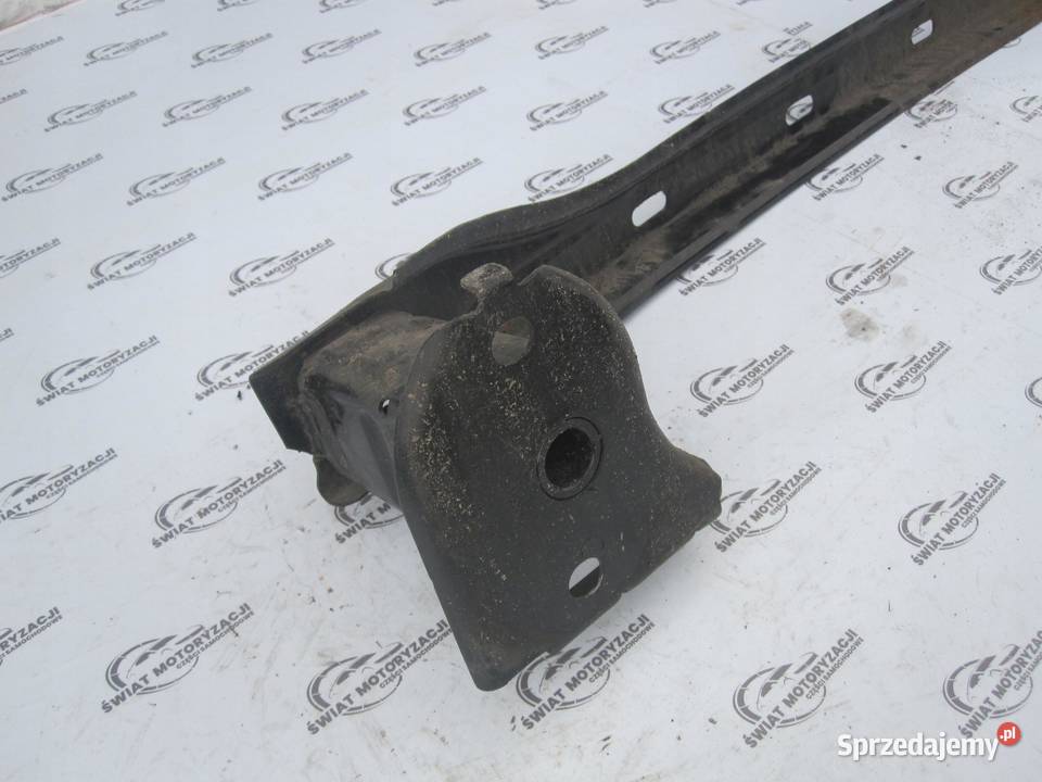 BMW F10 LIFT belka zderzaka tył