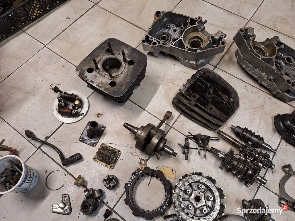 Yamaha DT 125 MX silnik części wał kapa cylinder Jelenia Góra