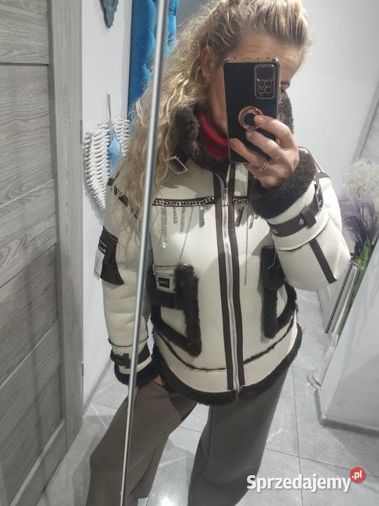 Futerko biało brązowe nowe sm Kurtki i płaszcze
