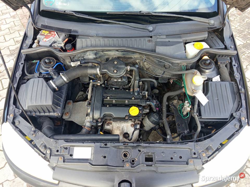 Opel Corsa C 10 benzyna Nowe Opony Długie Opłaty Corsa łódzkie Wygiełzów