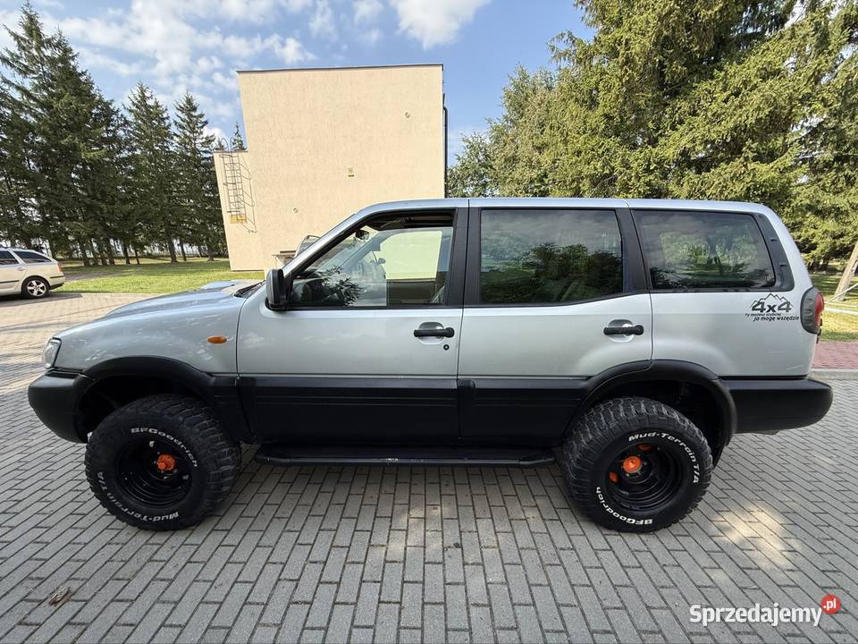 Nissan Terrano 30D 154 4x4 Manual 2003r Stan Chełm sprzedam
