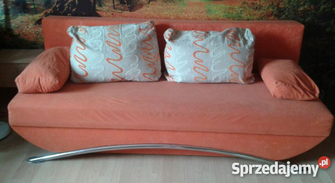 Tapczan rozsuwany z 4 poduszkami Warlubie