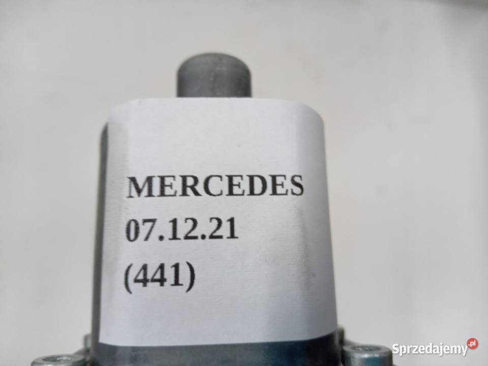 SILNICZEK SZYBY LEWY PRZÓD MERCEDES E W212 C osobowe Nowy Tomyśl sprzedam