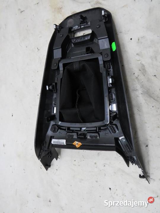 MIESZEK RAMKA ZMIANY BIEGÓW PEUGEOT 308 T9