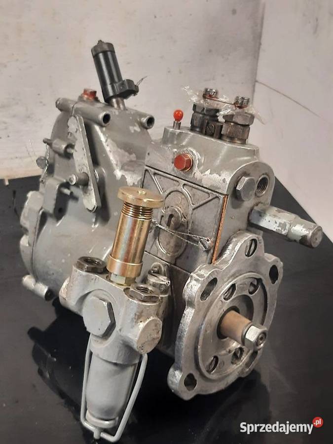 Pompa wtryskowa ursus c330 c328