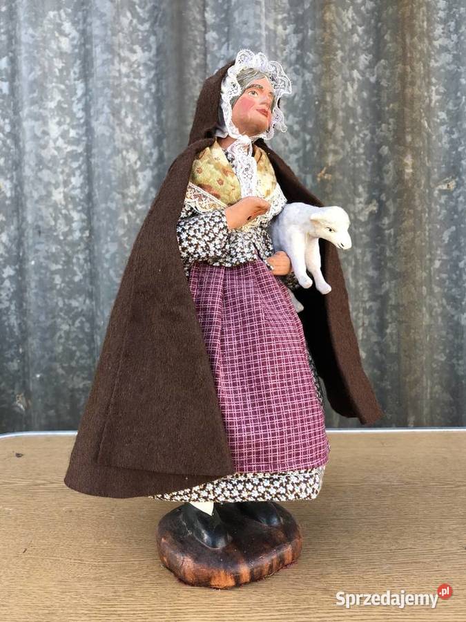 Figurka kobieta Łowicz
