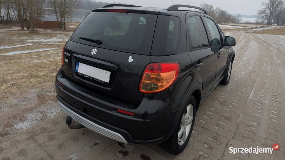 Suzuki SX4 16 LPG 107 3letni gaz kompaktowy SUV sprowadzony Ciechocinek