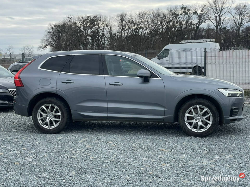 Volvo XC 60 Volvo XC60 4x4 T5 Momentum 2018 4/5 Wojkowice