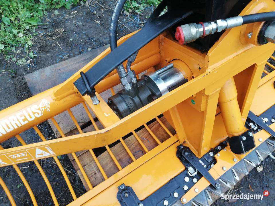 Łyżka kosząca Landerus Pozostałe Mokrosęk sprzedam