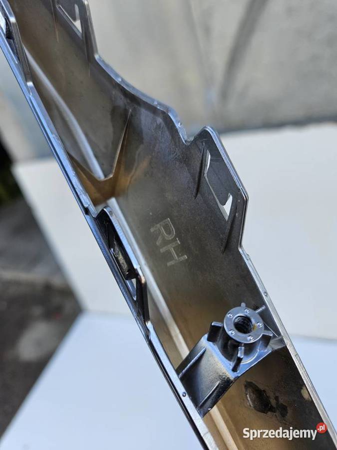 HYUNDAI TUCSON IV 4 LISTWA PRAWA ZDERZAKA PRZÓD Międzychód