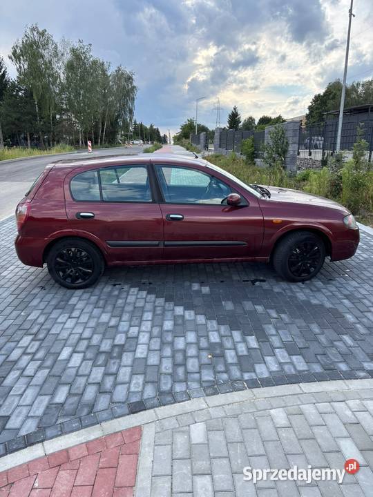 Nissan Almera Rok produkcji 2003 Ryki