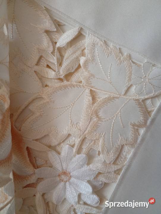 Obrus na prostokątny stół Dębica