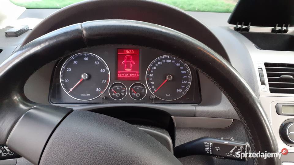 Volkswagen Touran 2007 14 TSI