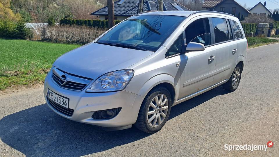 Opel Zafira 19 cdti 2008r 150KM Pietrzejowice