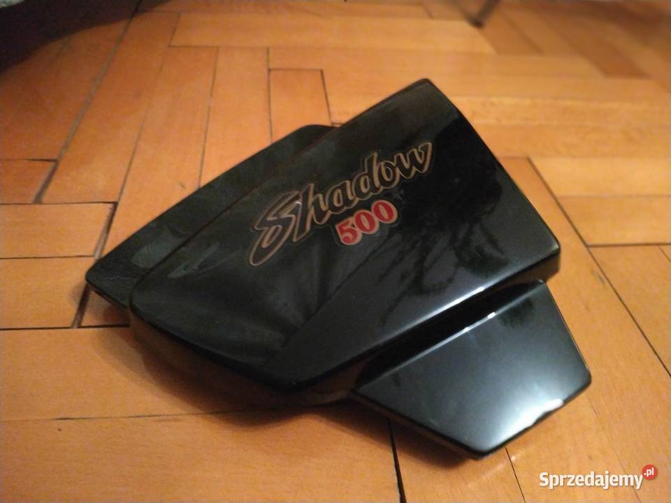 HONDA Shadow VT 500 Prawy boczek