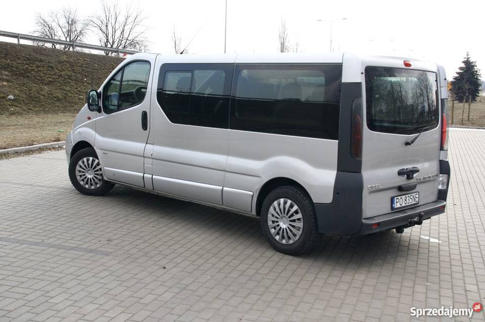 Opel Vivaro oryginalny 9 osobowy klimatyzacja kujawsko-pomorskie sprzedam