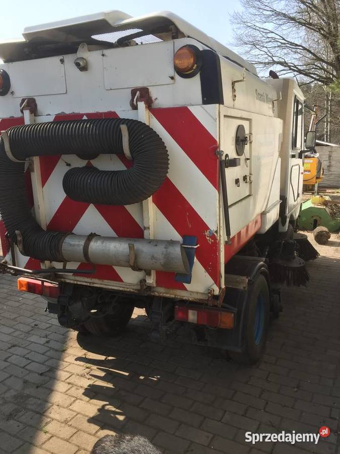 Scrab zamiatarka Uliczno chodnikowa Polska Nowa Wieś