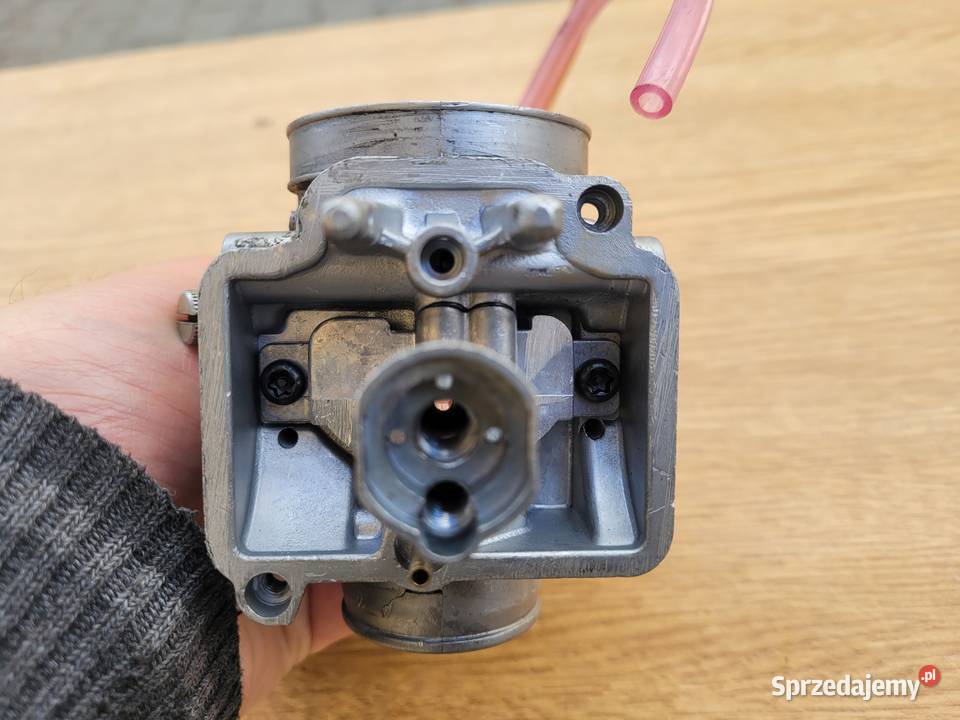 Sprzedam dwa gaźniki 28 pwk są w stanie i Wieluń