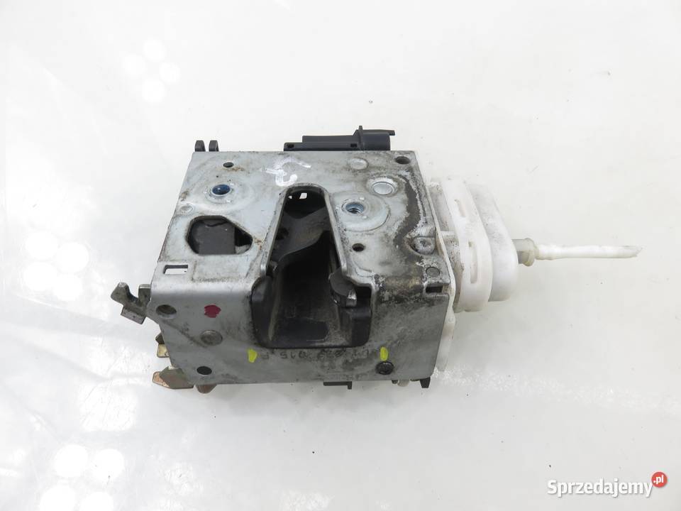 ZAMEK LEWY PRZEDNI AUDI A4 8D2 B5 8D1837015F