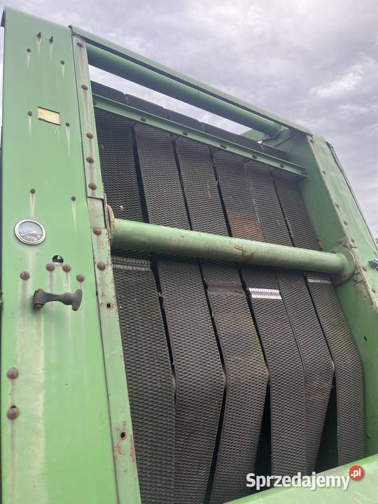 Prasa john deere 550 zmienokomorowa John Deere Olszewnica