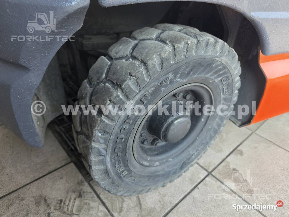 Wózek Widłowy TOYOTA 6FD15 Przesuw boczny TOYOTA Lędziny