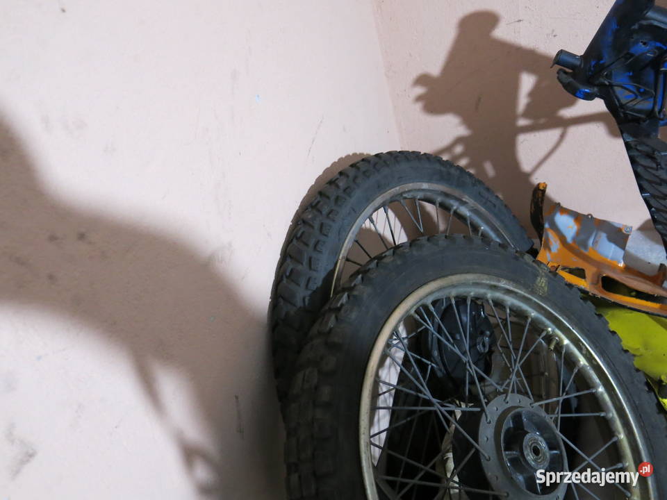 Części cross Suzuki Hyosung 125 Słupsk sprzedam