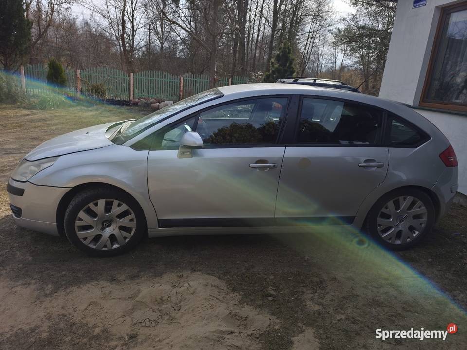 Citroen C4 2005 uszkodzony silnik
