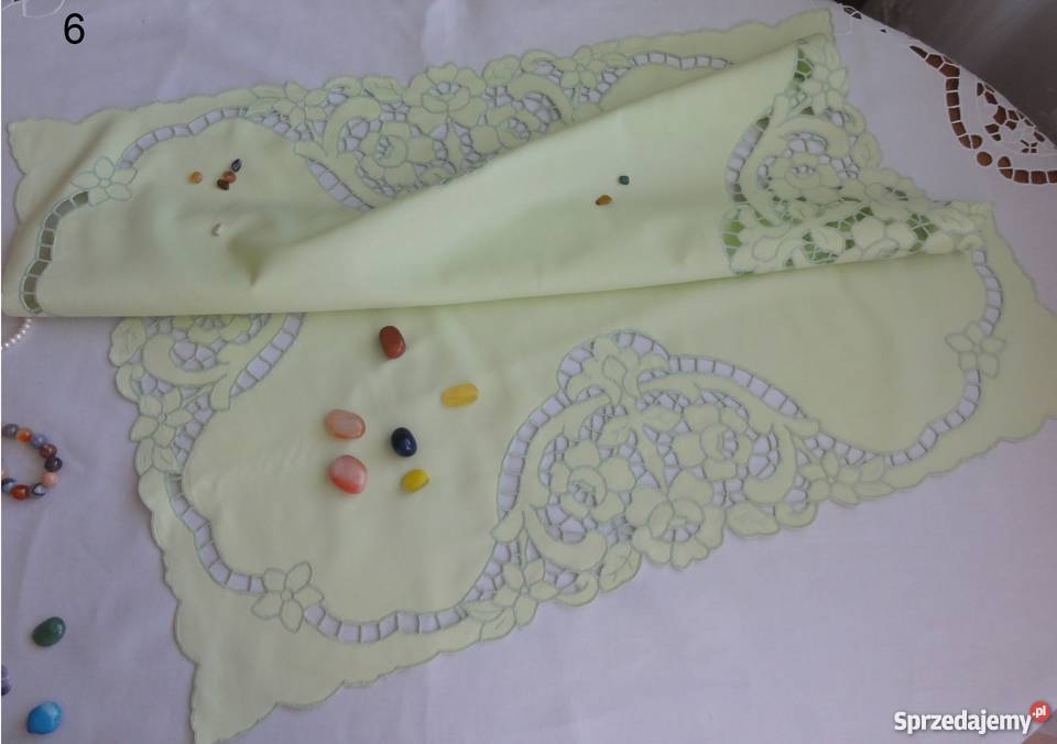 Serwetki kolorowe zielone wyszywane haf Lublin