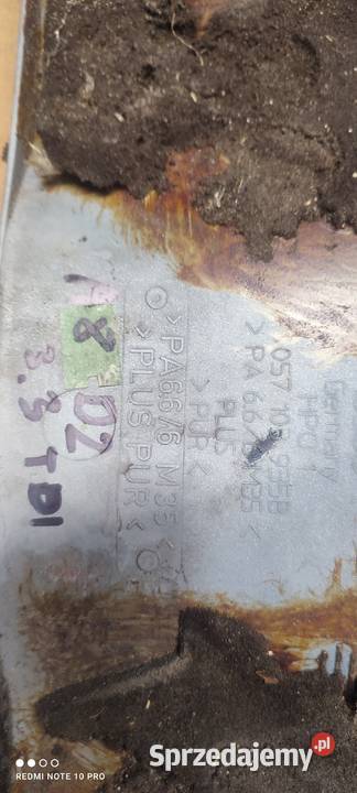 Pokrywa silnika Audi A8 D2 33 TDI 057103935B Kluczbork