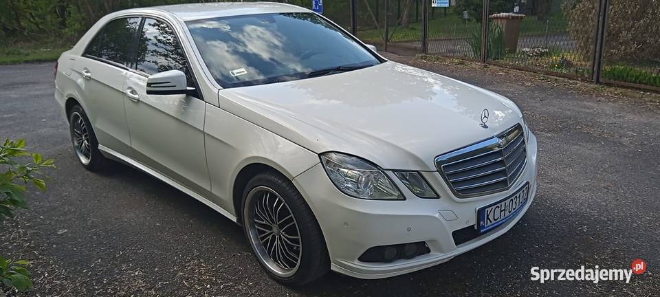 Sprzedam Mercedesa W212 w stanie Huta Stara B