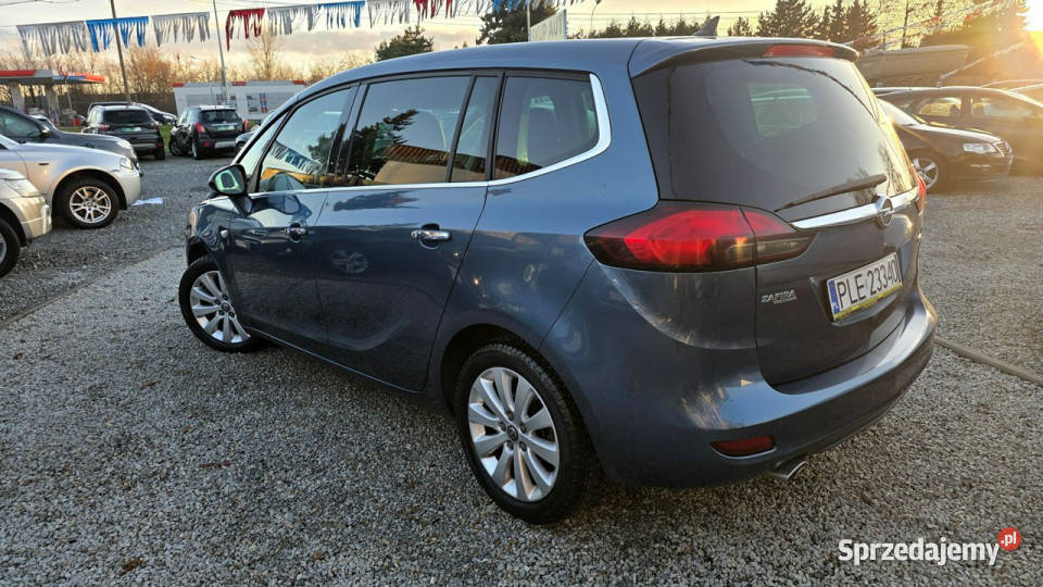 Opel Zafira 20D 165 l Cosmo l Gwarancja w auta dolnośląskie Świdnica