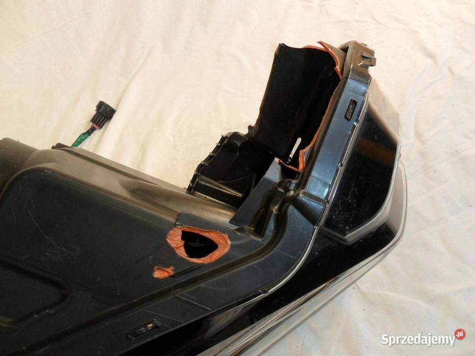 Reflektor Przód strona prawa Nissan Leaf II ZE1