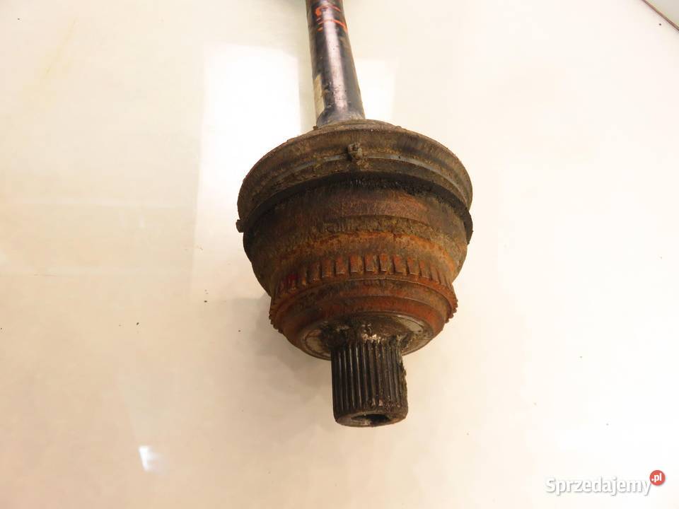 PÓŁOŚ LEWA TYLNA AUDI A4 B5 18 20V osobowe