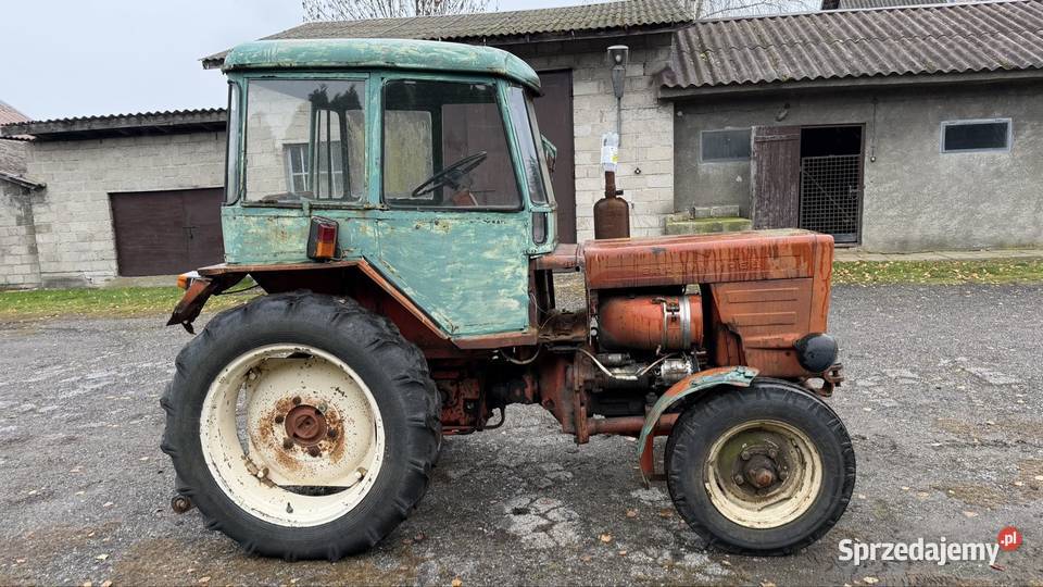 Ciągnik rolniczy Władimirec T25 do poprawy Parznice