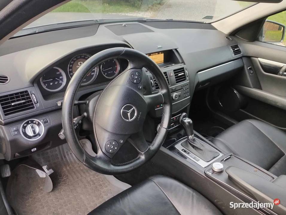 Sprzedam Mercedesa c 220 22 cdi 2010 r automat 2200cm3