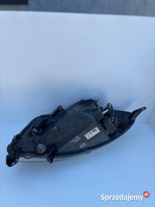 Nissan Note 0609 89902136 26060 9U 10A LAMPA osobowe wielkopolskie Słowikowo