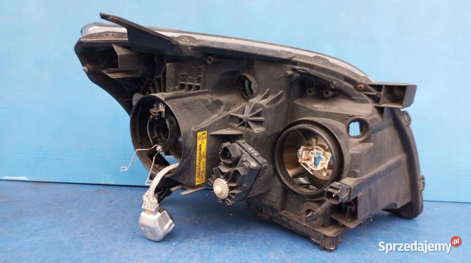 LAMPA LEWY PRZÓD REFLEKTOR XENON EU TOYOTA Nowy Tomyśl