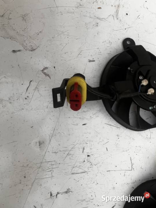 wentylator prawy lewy komplet Ducati SuperSport Ostrzeszów