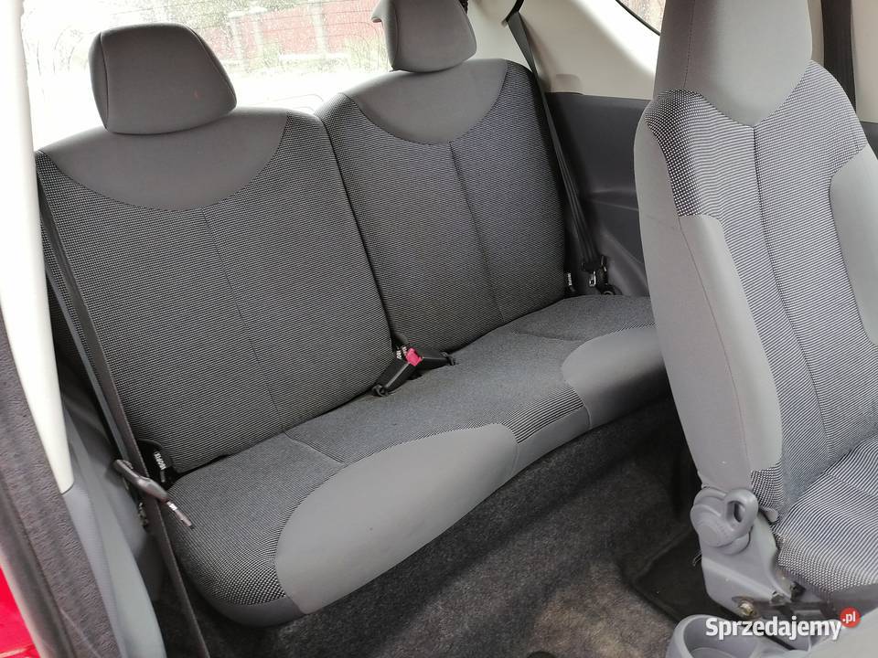 Peugeot 107 ekonomiczny 10 68 Klimatyzacja autoalarm Mińsk Mazowiecki