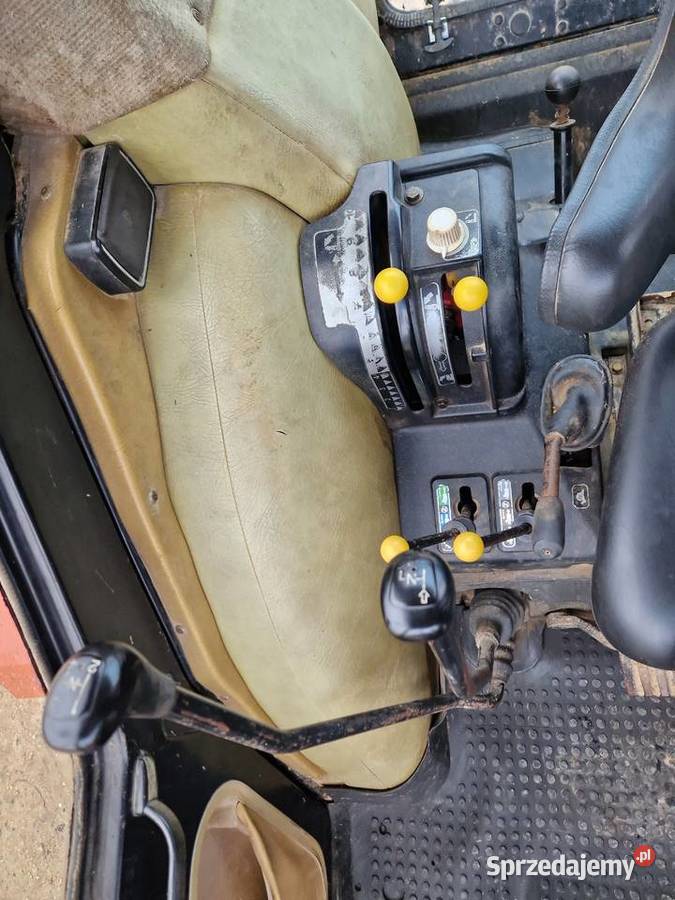 ciągnik rolniczy CASE International 845XL 4x4 Zelów